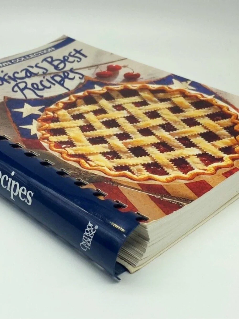 America's Best Recipes Cookbook - Red & Blue Cover (1995 Hometown Collection)